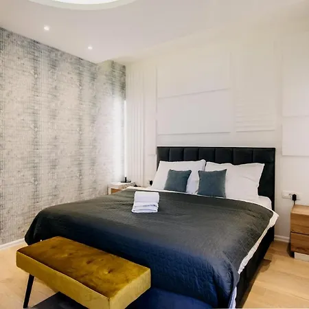 Viewpoint By Dubrovnikview * Dubrovnik